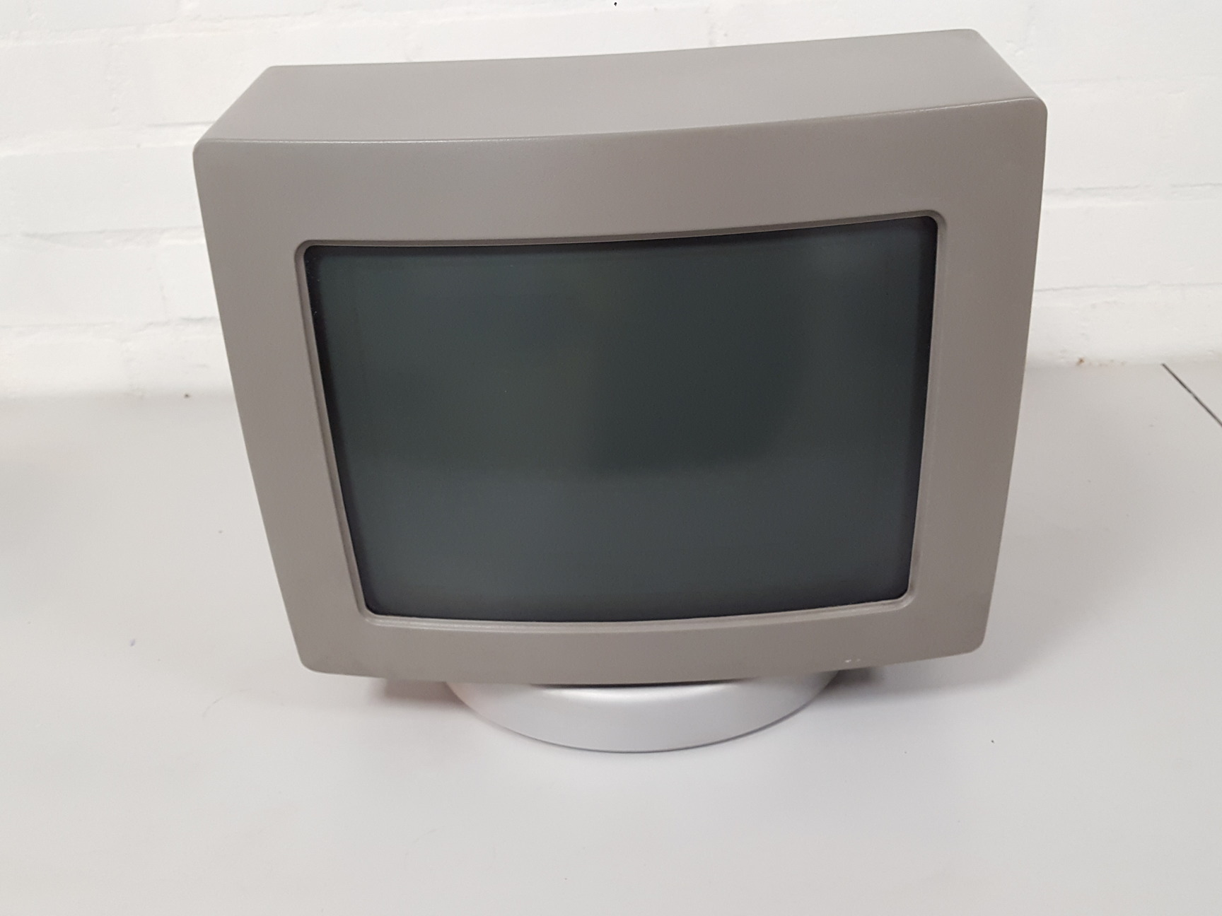 Image of Vintage Olivetti M24 Personal Computer With Monitor - Faulty.