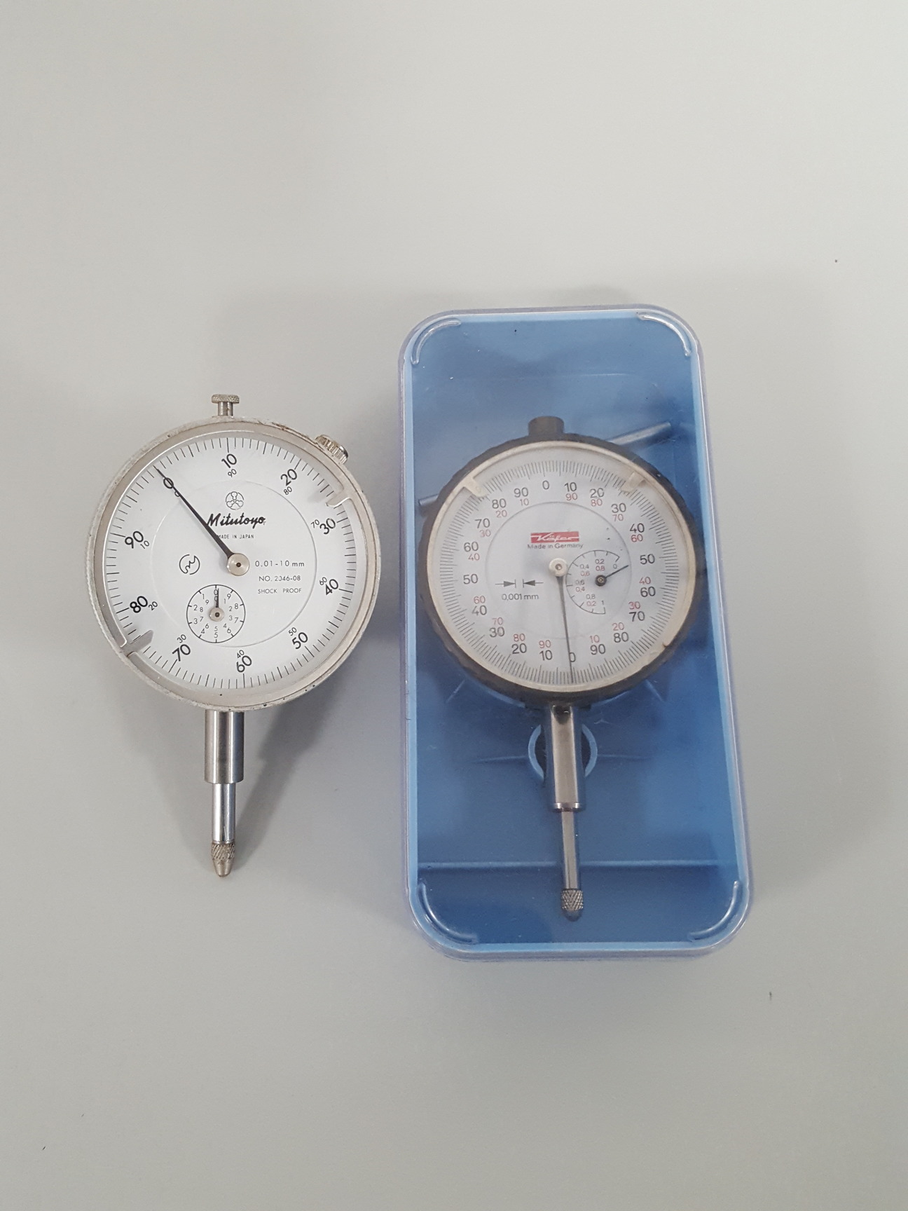 2x Kafer & Mitutoyo Dial Indicator Gauges Lab