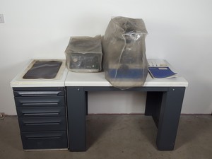 Thumbnail image of Reichert-Jung Ultracut E Microtome System + Table Lab