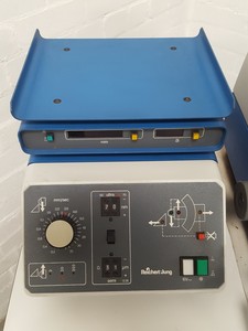 Thumbnail image of Reichert-Jung Ultracut E Microtome System + Table Lab