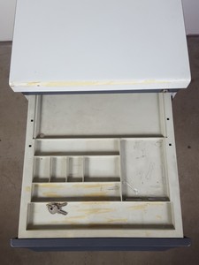 Thumbnail image of Reichert-Jung Ultracut E Microtome System + Table Lab