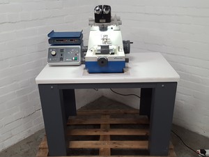 Thumbnail image of Reichert-Jung Ultracut E Microtome System + Table Lab