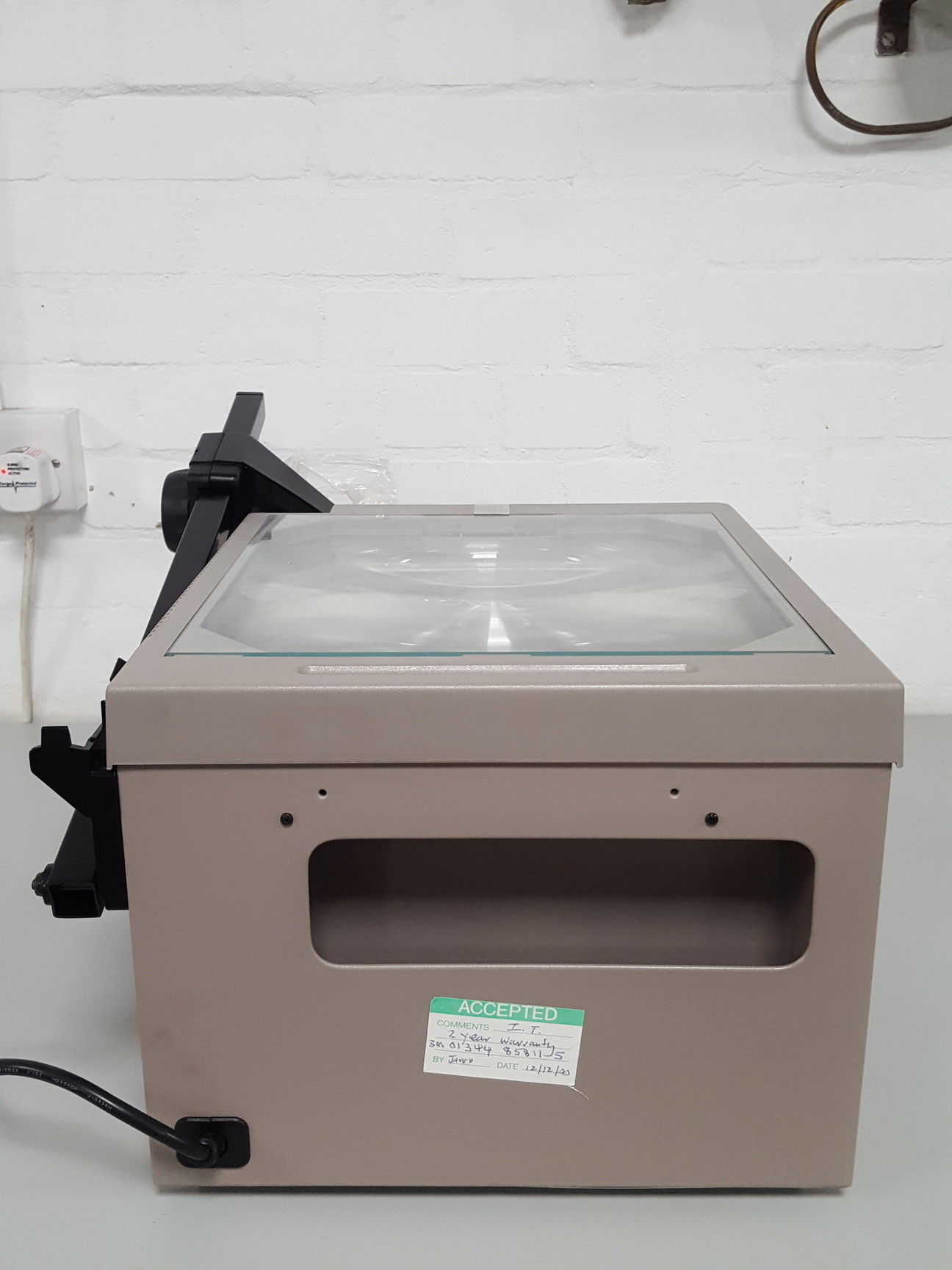 Image of 3M Model 1750 Acetate OHP Overhead Projector
