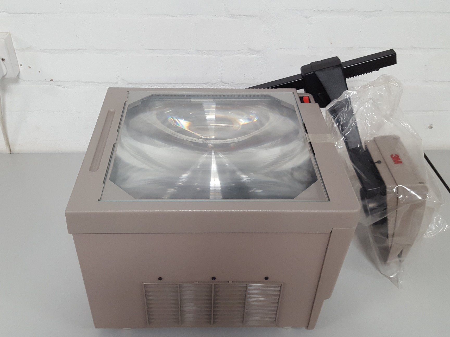 Image of 3M Model 1750 Acetate OHP Overhead Projector