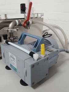 Thumbnail image of Christ RVC 2-25 Benchtop Centrifuge Microplate Rotor & Vacuubrand MZ2C Pump, Lab