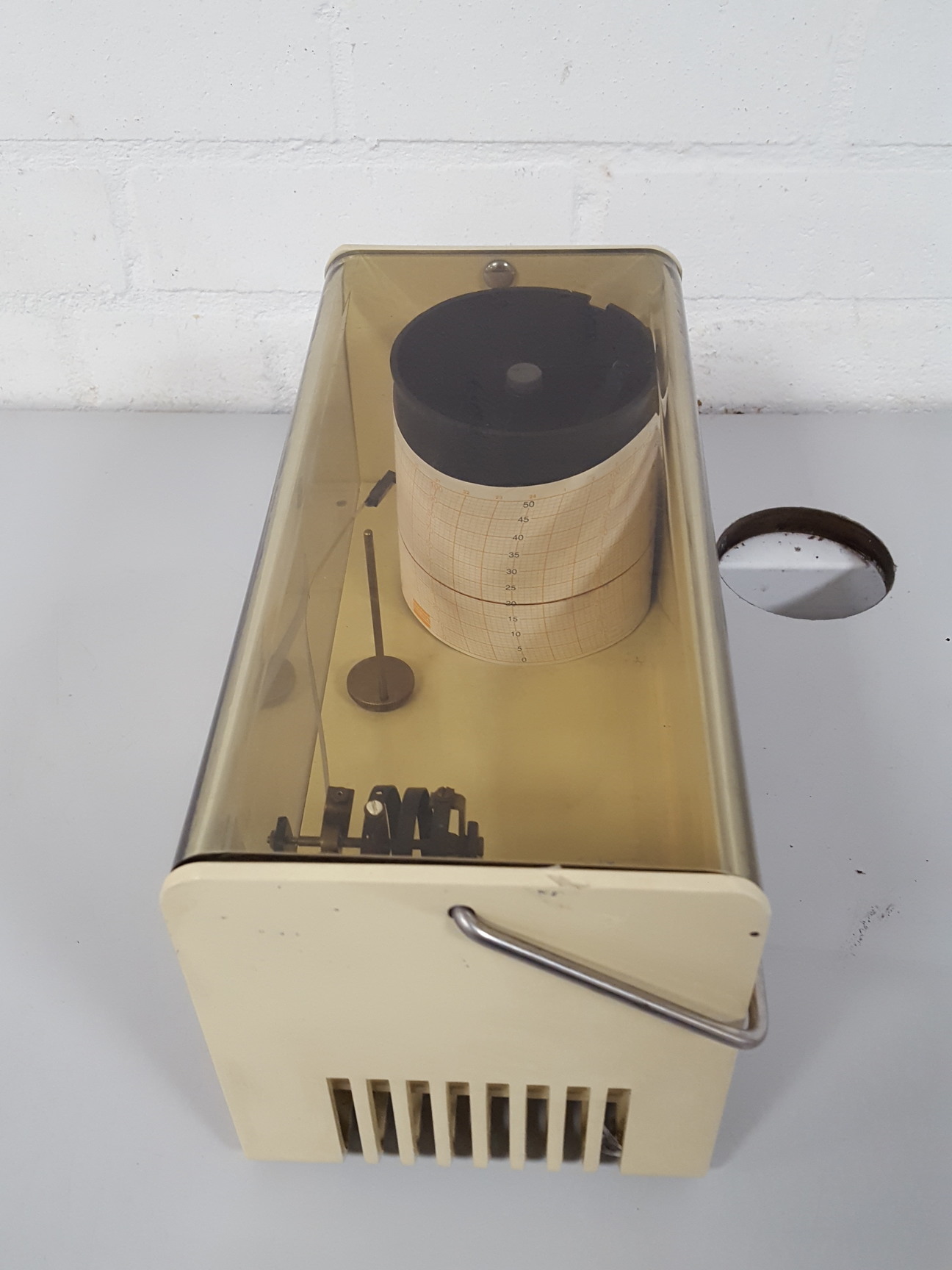 Image of Casella T6650/C/Quartz Scientific Thermohygrograph Lab Upcycle