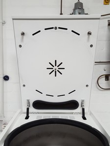 Thumbnail image of Sigma 4-15C Qiagen Benchtop Centrifuge Lab