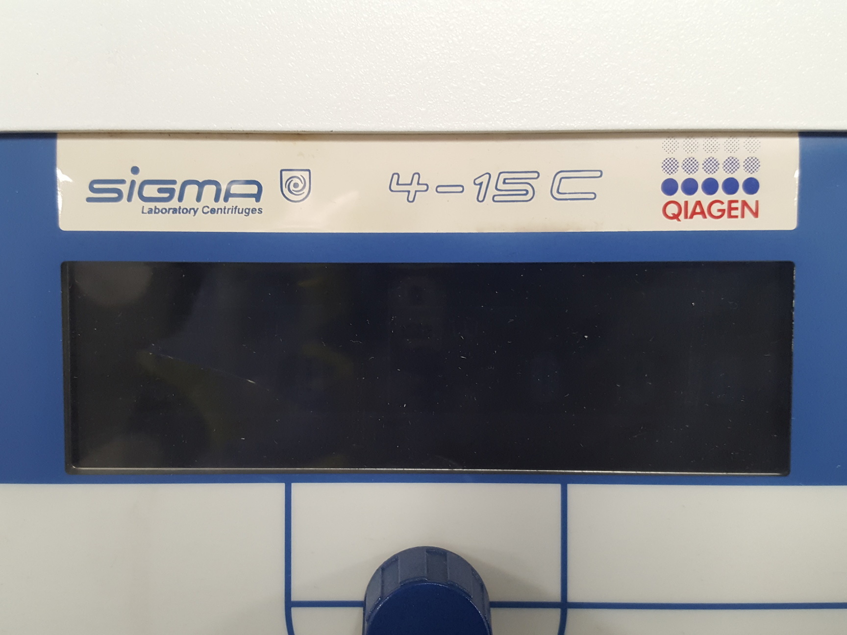Image of Sigma 4-15C Qiagen Benchtop Centrifuge Lab