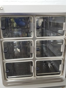 Thumbnail image of Kendro Heraeus Cytoperm 2 CO2 Incubator Lab