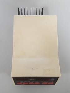 Thumbnail image of Bio-Rad Model 1000/500 Electrophoresis Power Supply Lab