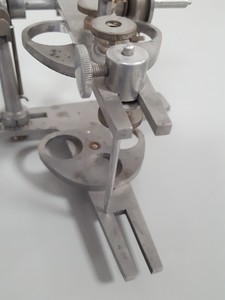 Thumbnail image of 2x Vintage 1919 Wadsworth Dental Articulators No. 2 Lab Dentistry Upcycle