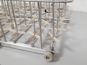 Thumbnail image of Large Lab Lancer Glasswasher Rack Lab 1600UP