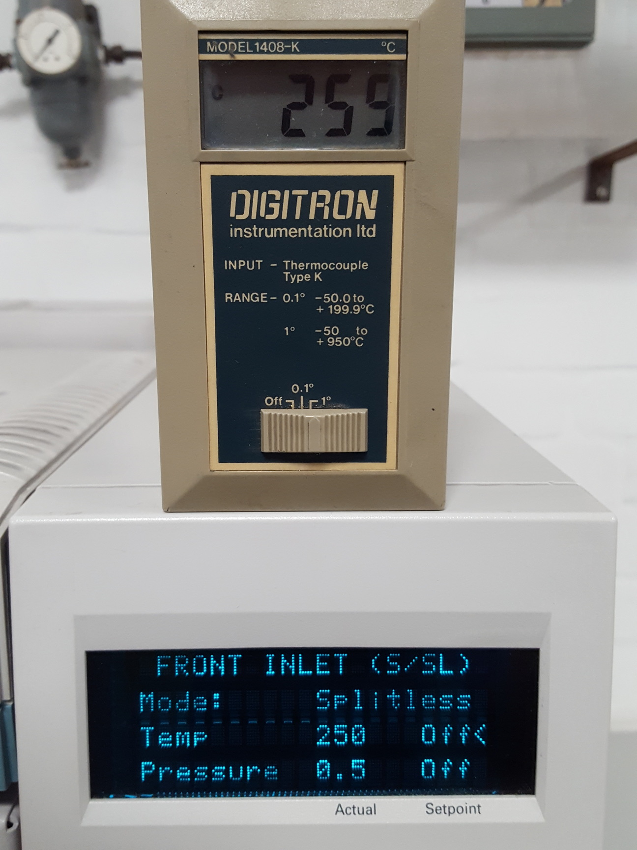 Image of Agilent 6890GC + 7683 Autosampler, & 5973 MSD + 59864B Gauge Controller Lab