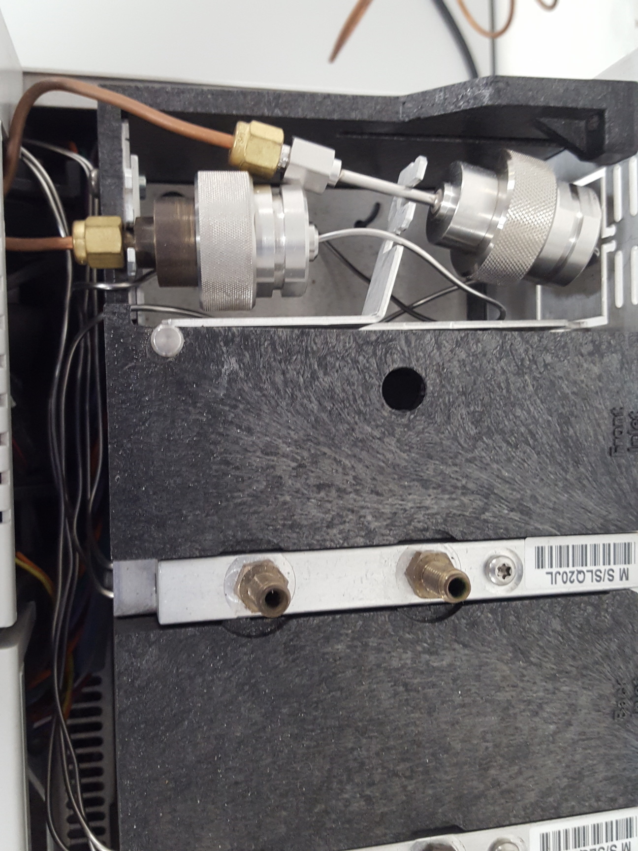 Image of Agilent 6890GC + 7683 Autosampler, & 5973 MSD + 59864B Gauge Controller Lab