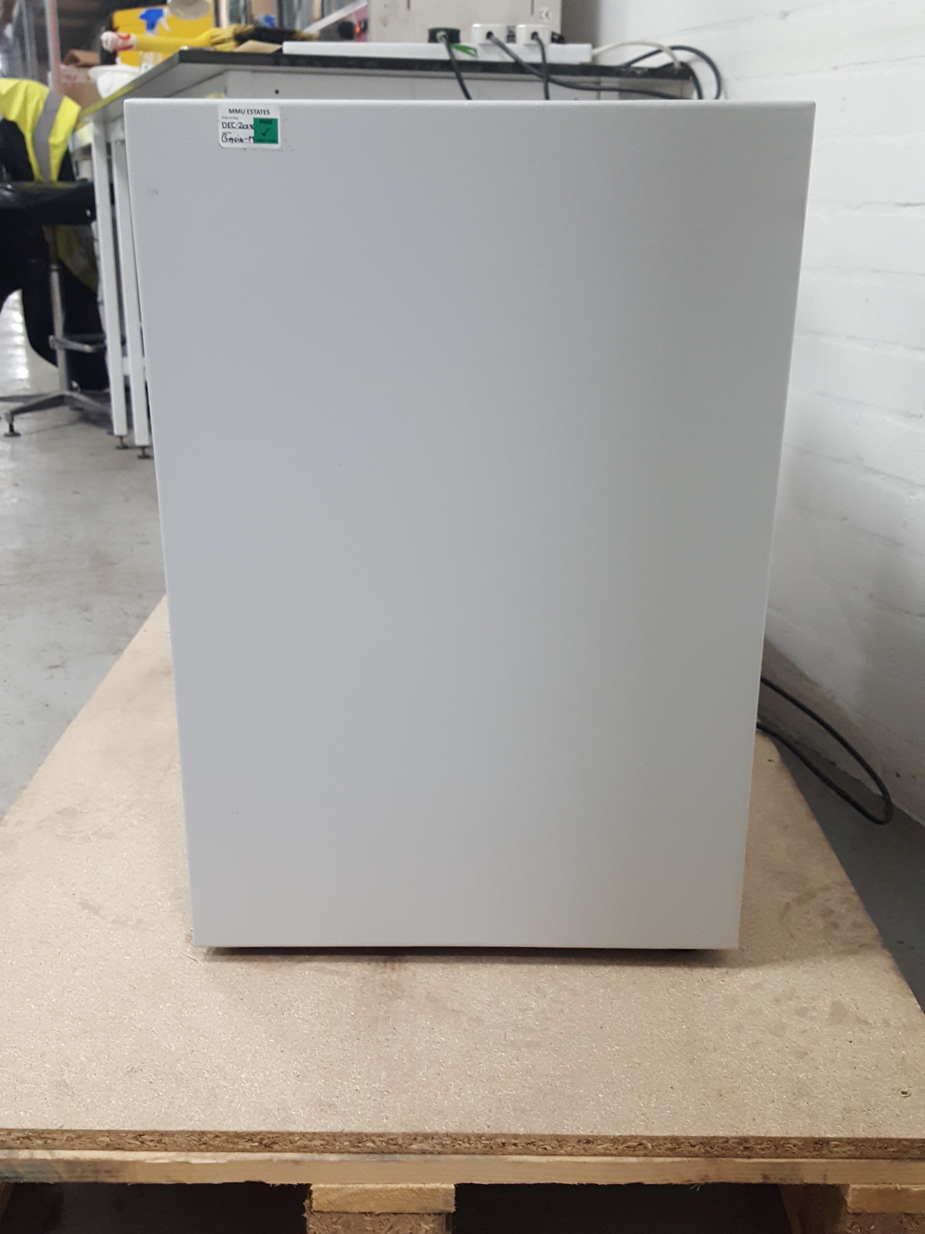 Image of Genlab IWC100 Insulated Drying Cabinet Lab Heating Warming Oven