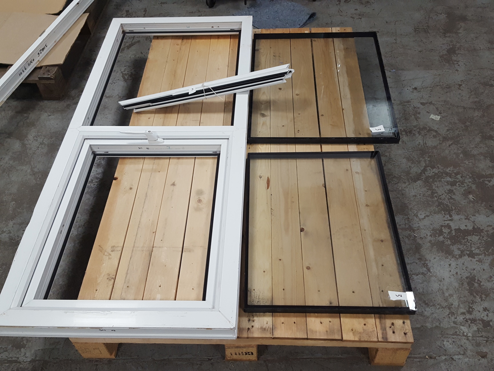 Image of 7x UPVC Windows & 1x UPVC Door With Glass