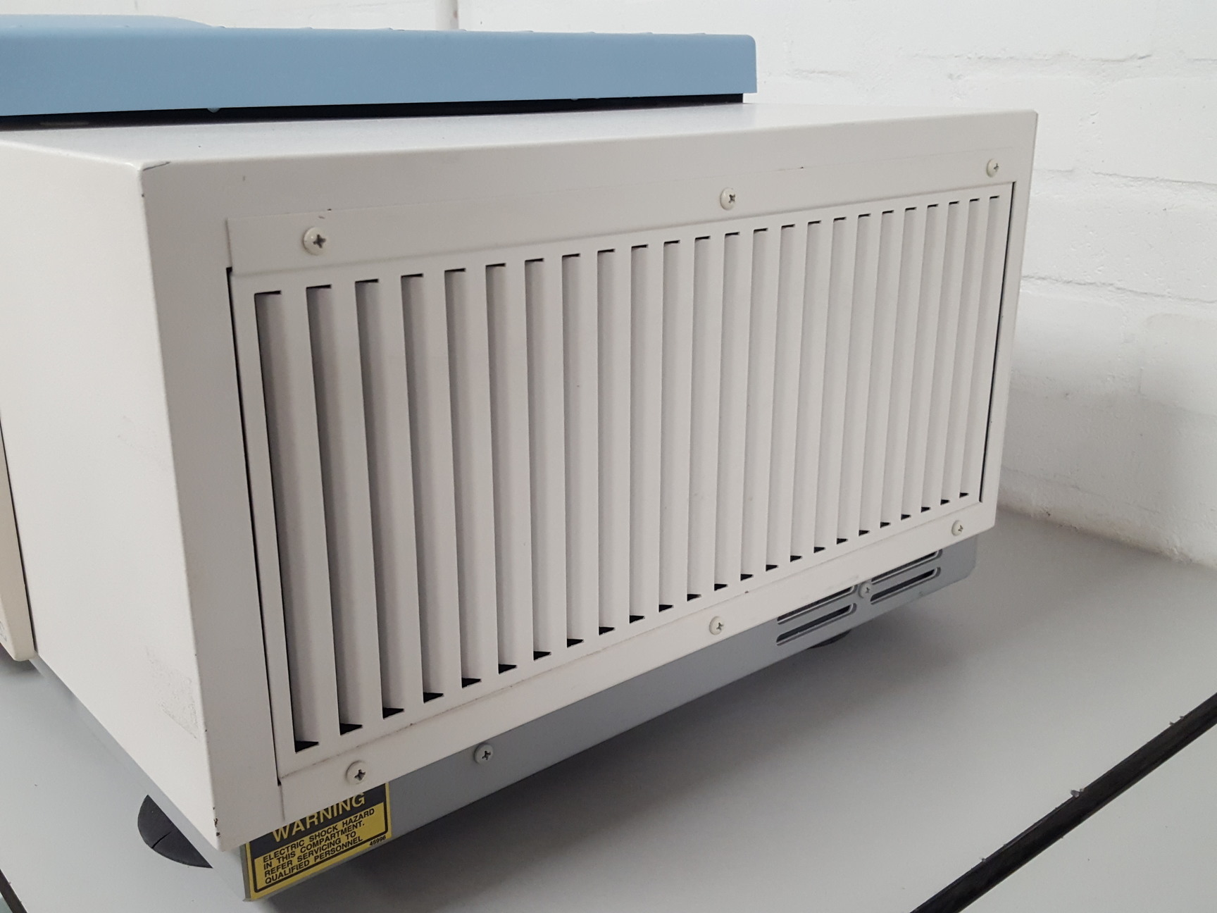 Image of ThermoIEC Centra CL3R Benchtop Refrigerated Centrifuge, IEC 243 Bucket Rotor Lab