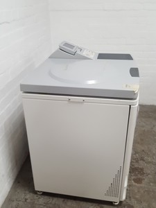 Thumbnail image of Thermo Sorvall RC6 Plus Super Speed Refrigerated Lab Centrifuge 22000RPM
