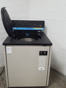 Thumbnail image of Sorvall RC-5C Super Speed Centrifuge Lab 20000rpm Faulty Spares / Repairs