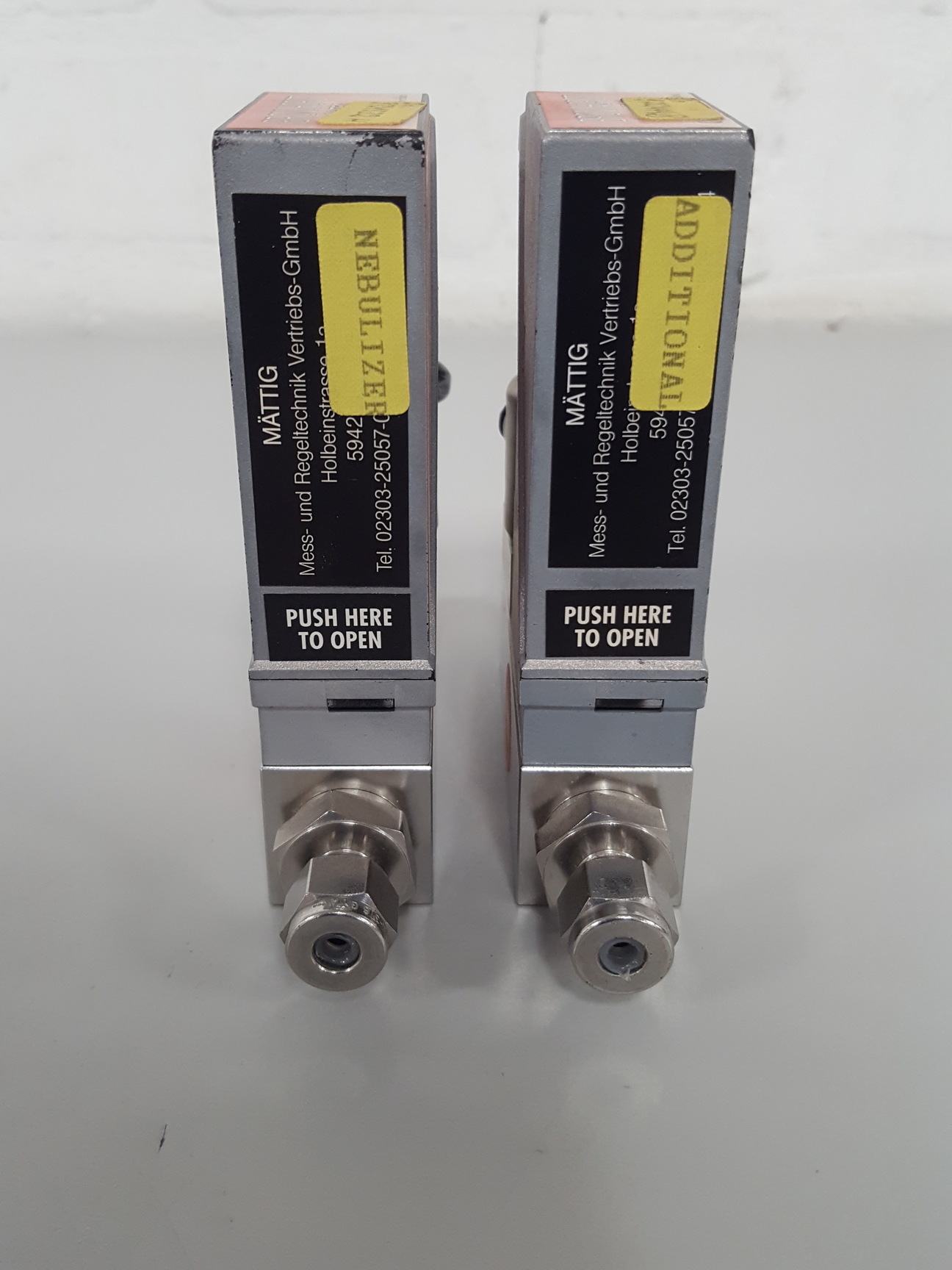Image of 2x Bronkhorst Hi-Tec El-Flow Mass flow Meter / Controllers Lab