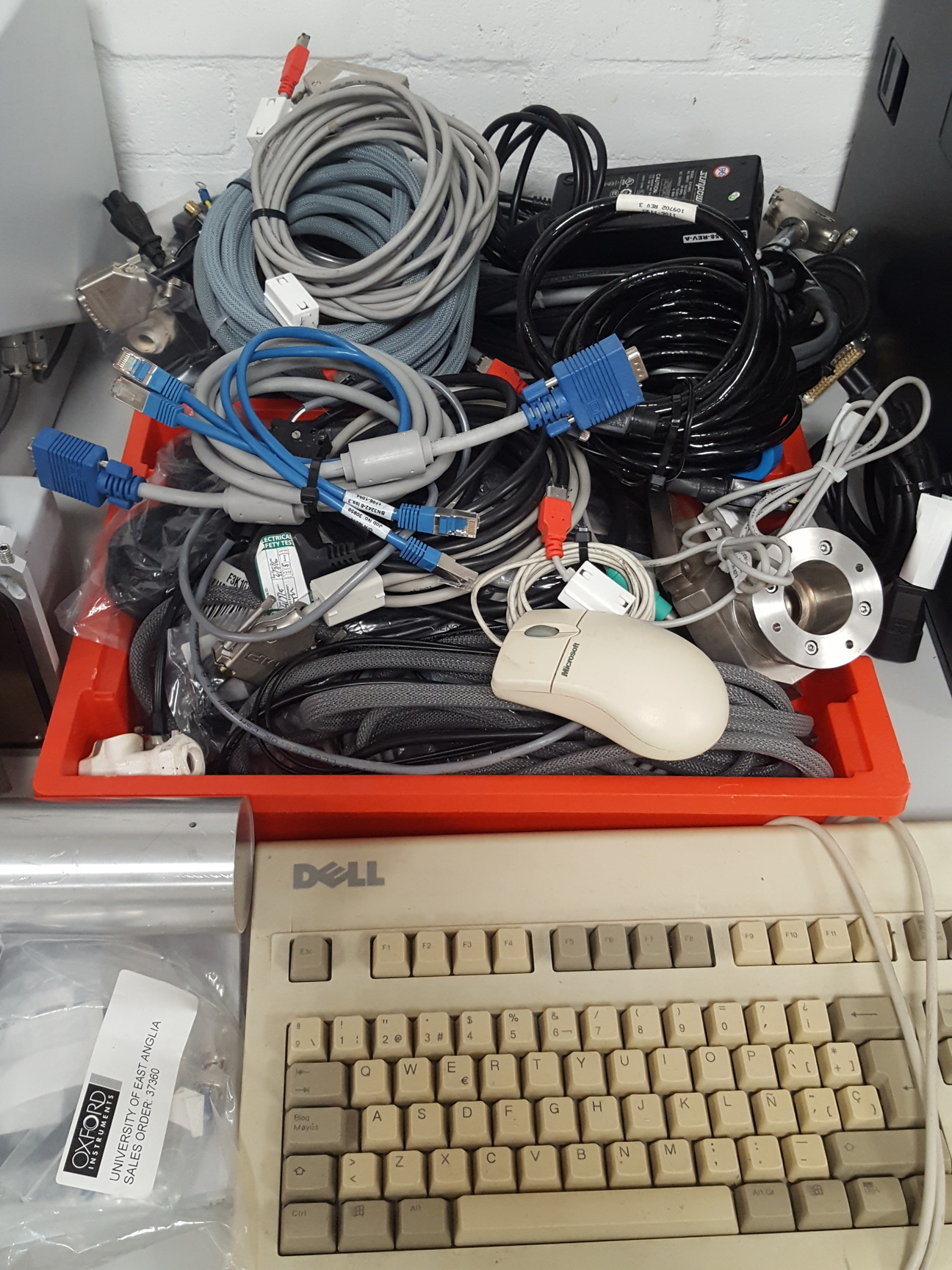 Image of Oxford Instruments EDX System Inca Wave WDS Detector & Spectrometer X-Stream Lab