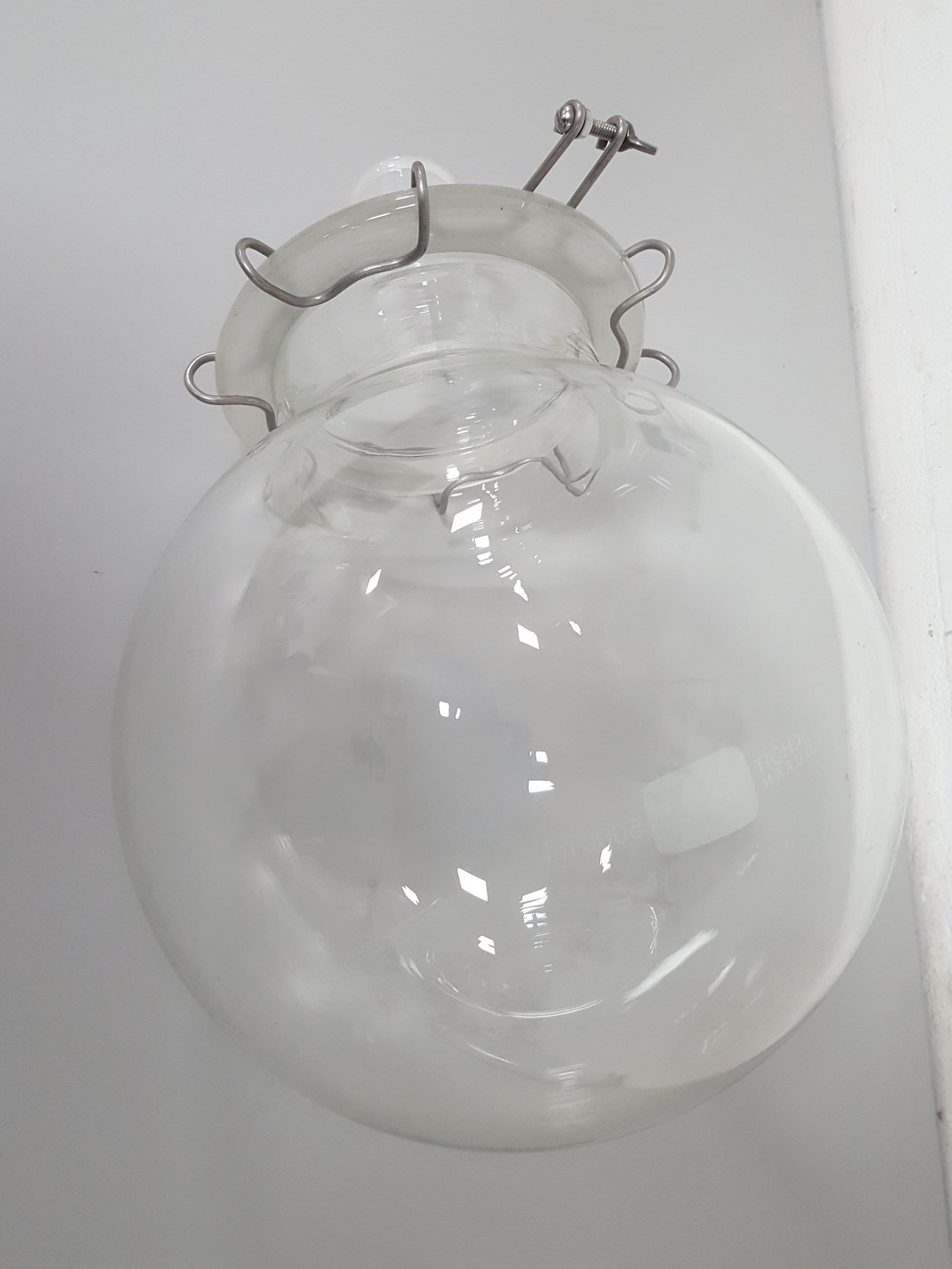 Image of Schott Duran 500ml Round Bottomed Boiling Flask Lab Rotary Evaporator