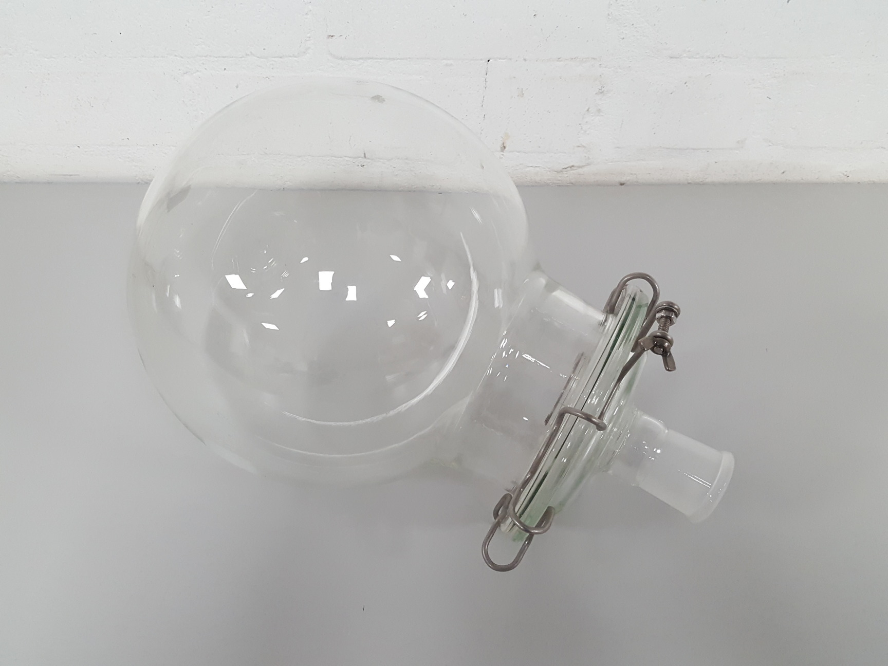 Image of Schott Duran 500ml Round Bottomed Boiling Flask Lab Rotary Evaporator