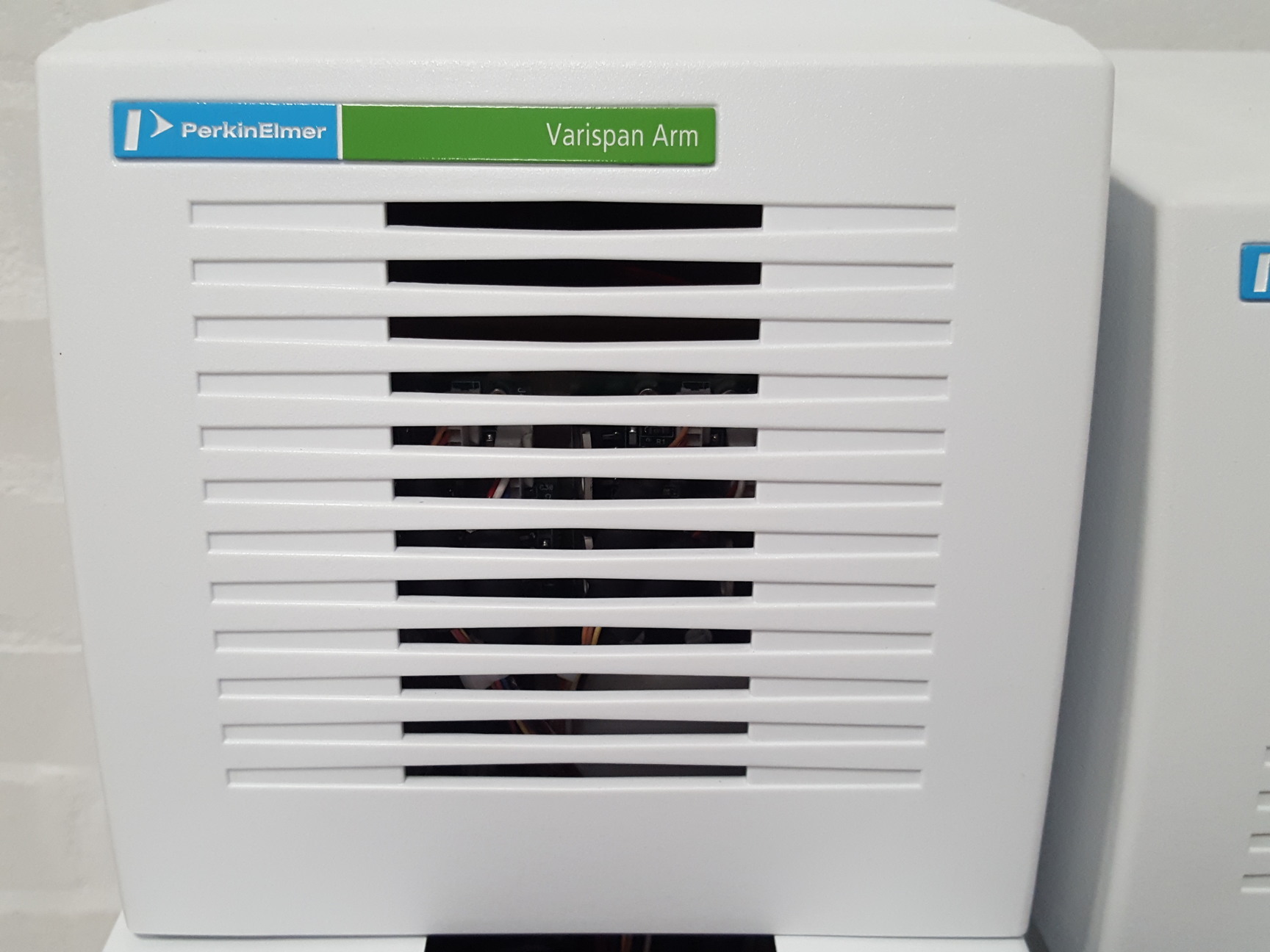 Image of Perkin Elmer Janus Automated Workstation, Liquid Handling 8-Tip Gripper + PC Lab