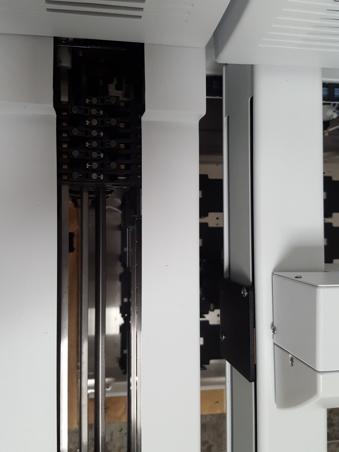 Image of Perkin Elmer Janus Automated Workstation, Liquid Handling 8-Tip Gripper + PC Lab