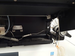Thumbnail image of Dionex UltiMate 3000 HPLC UHPLC VWD-3100 Detector, Isocratic Pump ISO-3100SD Lab