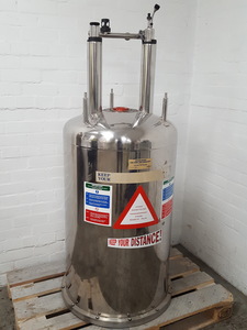 Thumbnail image of Bruker NMR Cryomagnet Spectroscopy Superconducting Magnet Lab