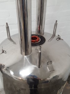 Thumbnail image of Bruker NMR Cryomagnet Spectroscopy Superconducting Magnet Lab