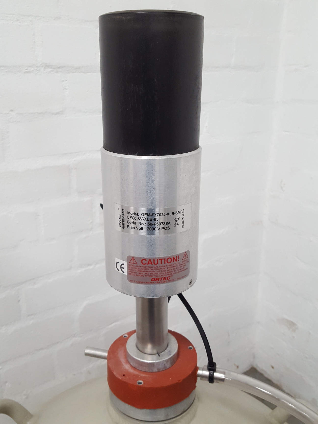 Image of Canberra Liquid Nitrogen Tank + Ortec Smart-1Pos GEM-FX7025-XLB-SMP Detector