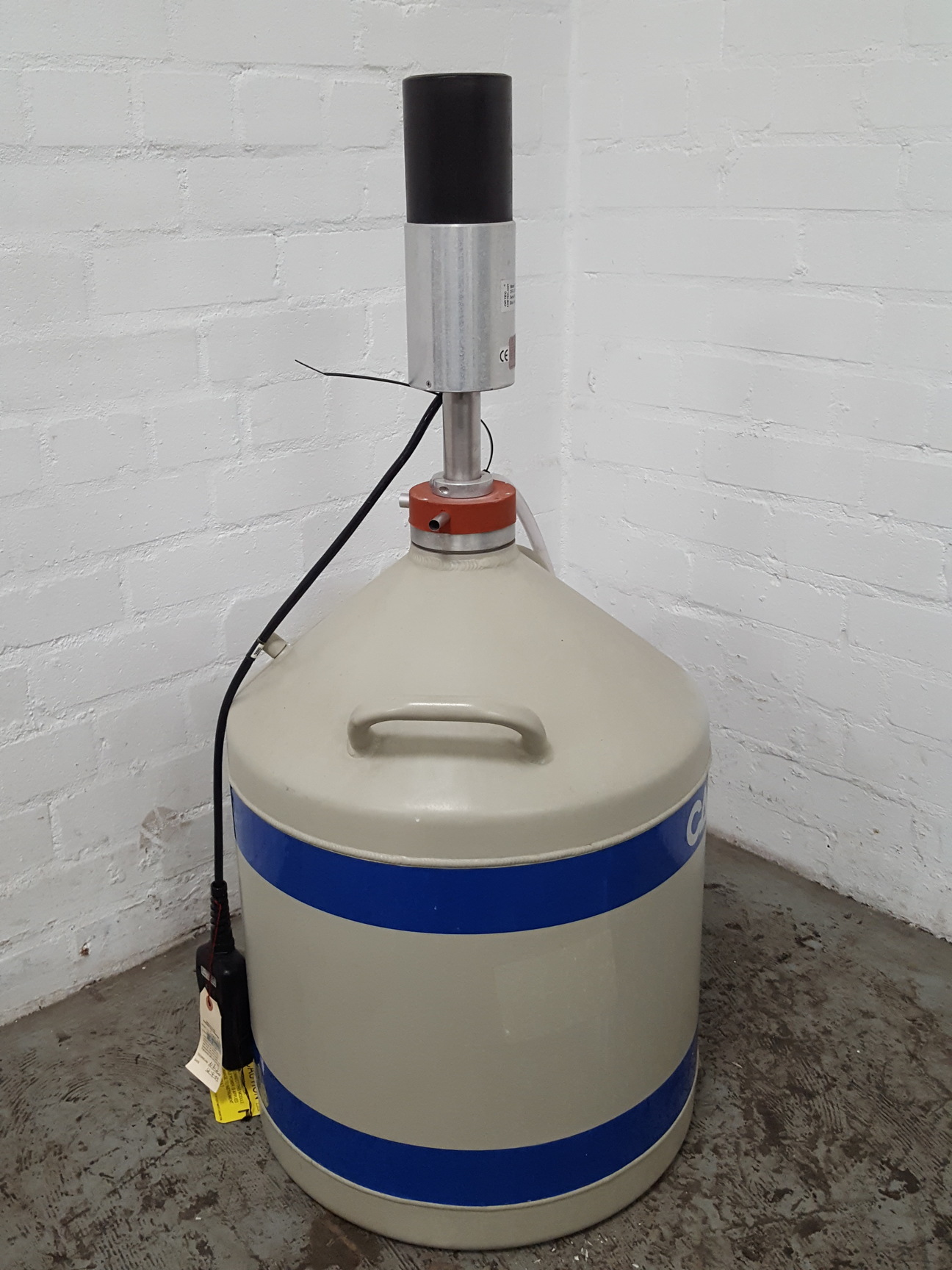 Image of Canberra Liquid Nitrogen Tank + Ortec Smart-1Pos GEM-FX7025-XLB-SMP Detector