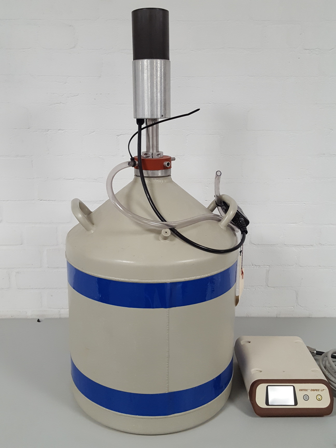 Image of Canberra Liquid Nitrogen Tank + Ortec Smart-1Pos GEM-FX7025-XLB-SMP Detector