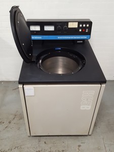 Thumbnail image of Sorvall RC-5B Refrigrated Superspeed Centrifuge Ultracentrifuge Lab 21000 rpm
