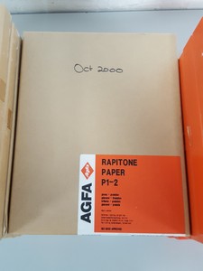 Thumbnail image of 19x AGFA Rapitone Paper P1-4 H4KK3, P1-2 H4HMY, P1-3 H4HYP H4G4V P1-1 Lab