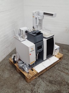 Thumbnail image of Varian AA240FS Atomic Absorption Spectrophotometer With 2x Other Equipment