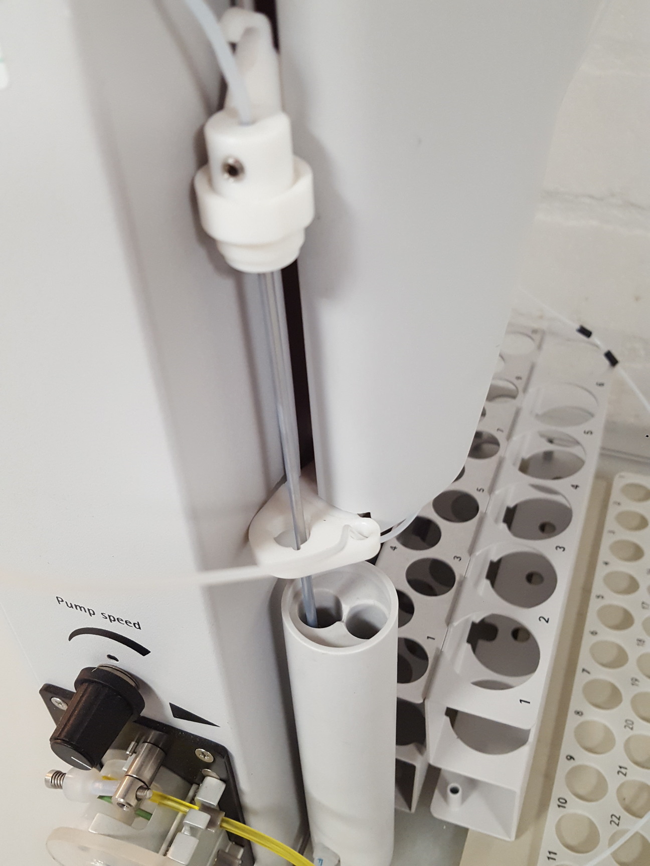Image of Varian AA240FS Atomic Absorption Spectrophotometer With 2x Other Equipment