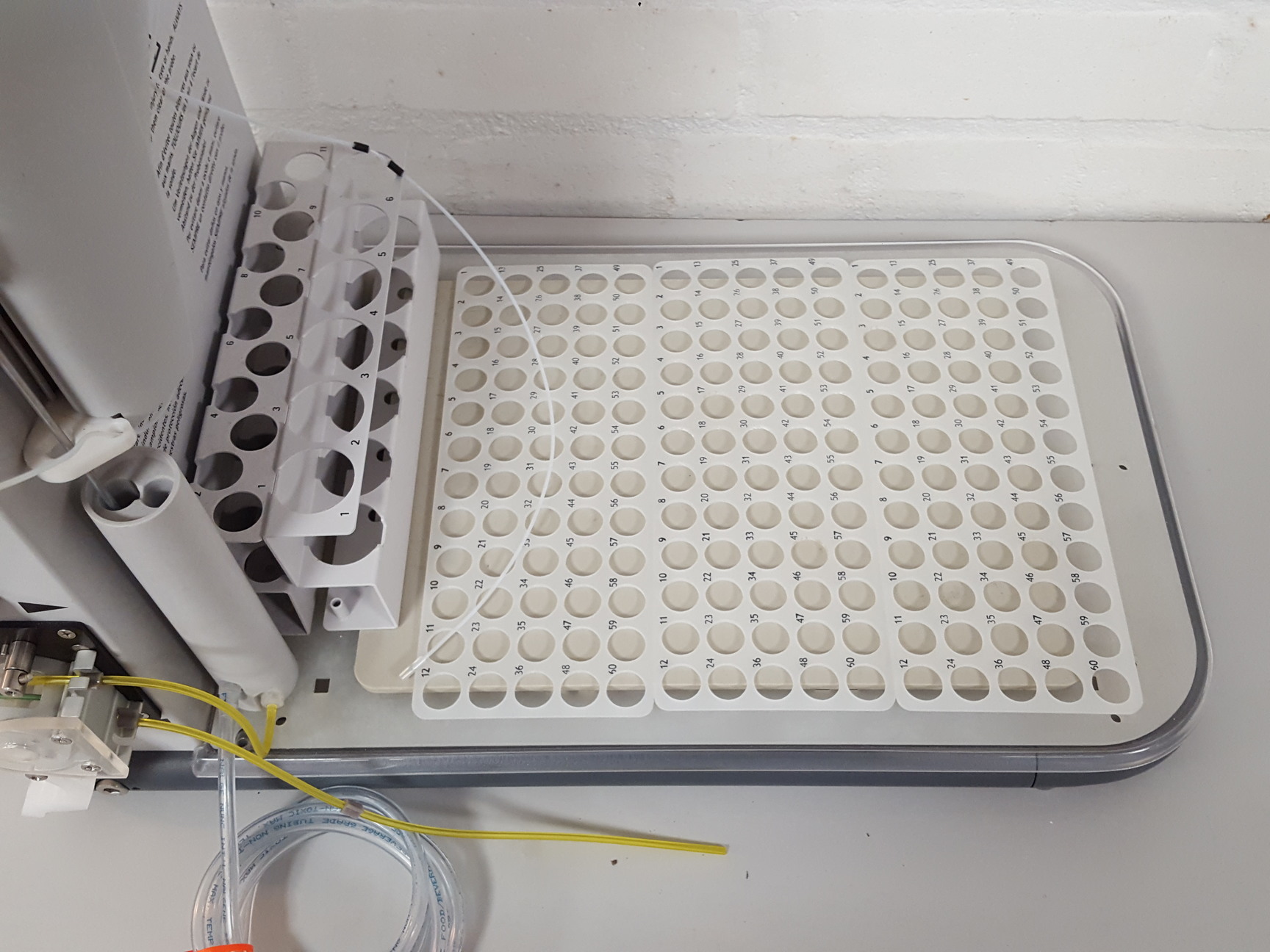 Image of Varian AA240FS Atomic Absorption Spectrophotometer With 2x Other Equipment