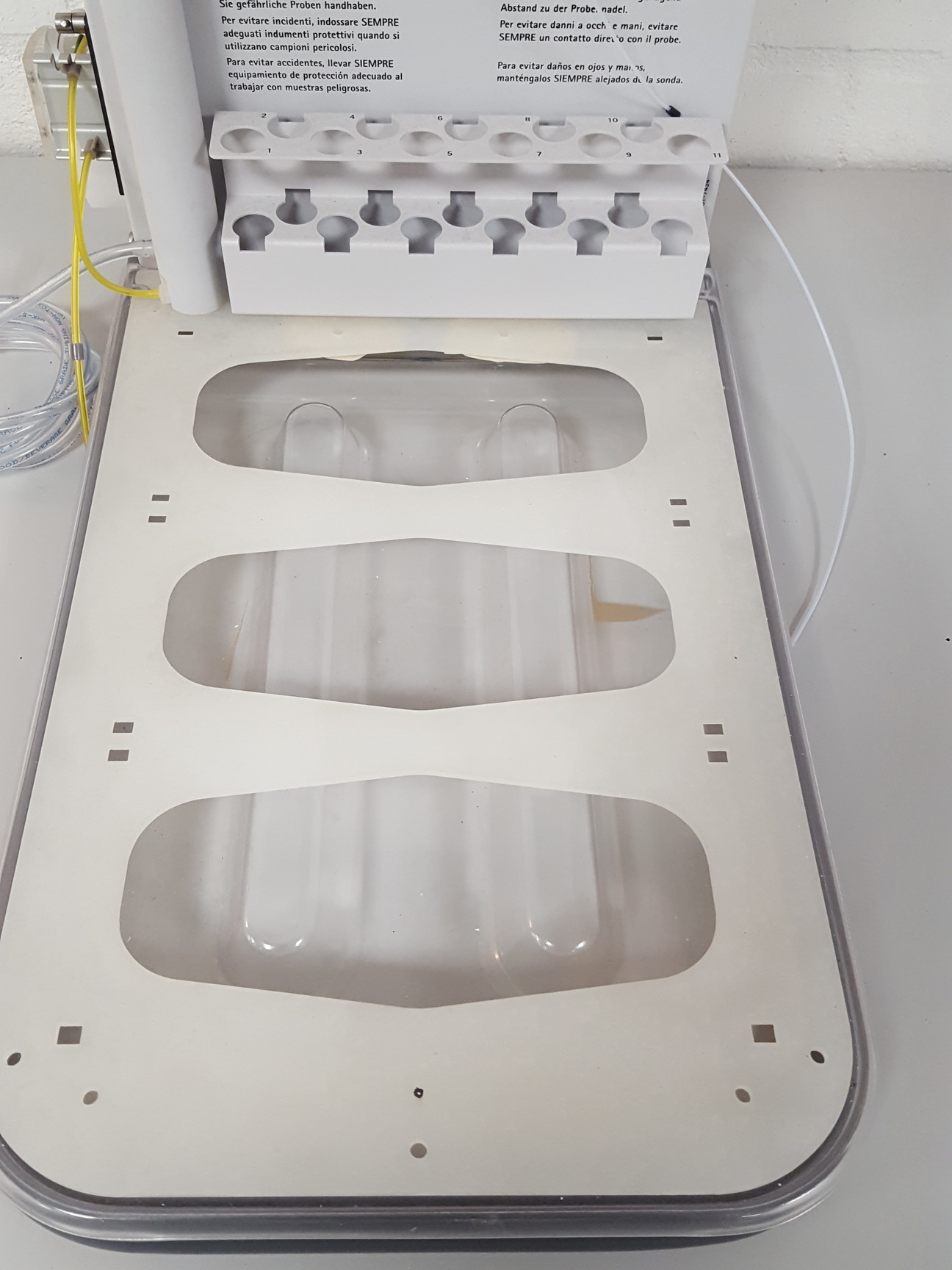 Image of Varian AA240FS Atomic Absorption Spectrophotometer With 2x Other Equipment
