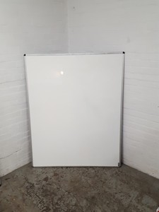 Thumbnail image of 5x Pin Notice Boards & 1x White Boards Office Classroom Teaching