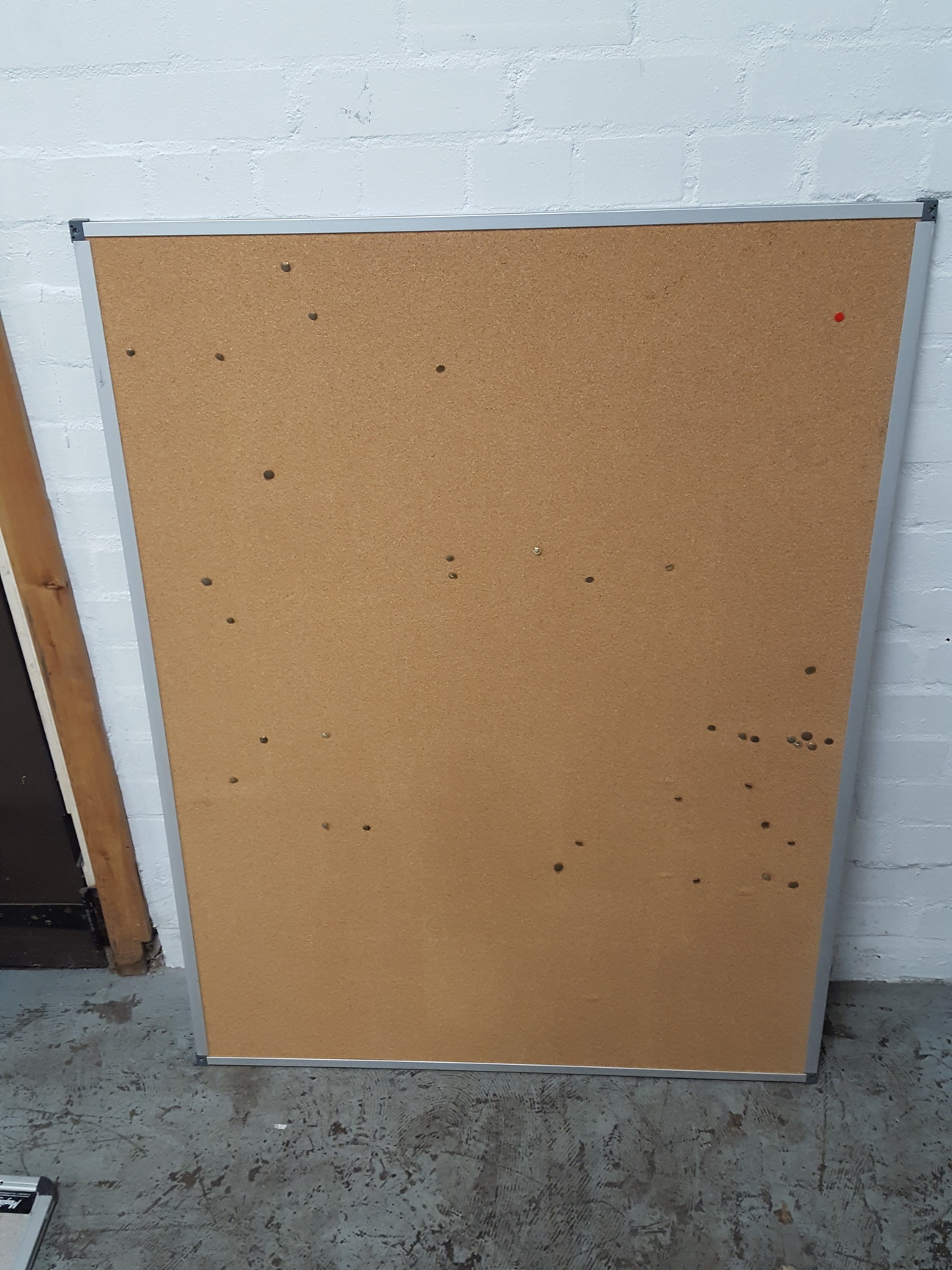 Image of 5x Pin Notice Boards & 1x White Boards Office Classroom Teaching