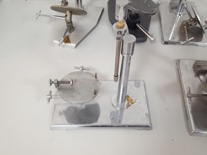 Thumbnail image of 6x Cottrell & Co Dental Lab Retort Stands Upcycle Vintage