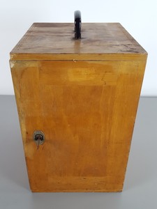 Thumbnail image of 8 x Vintage 1960s/70s Wooden Microscope Boxes Lab