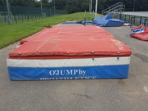 Thumbnail image of Proathletics High Jump / Pole Vaulting Beds Professional Crash Mats Gymnastics