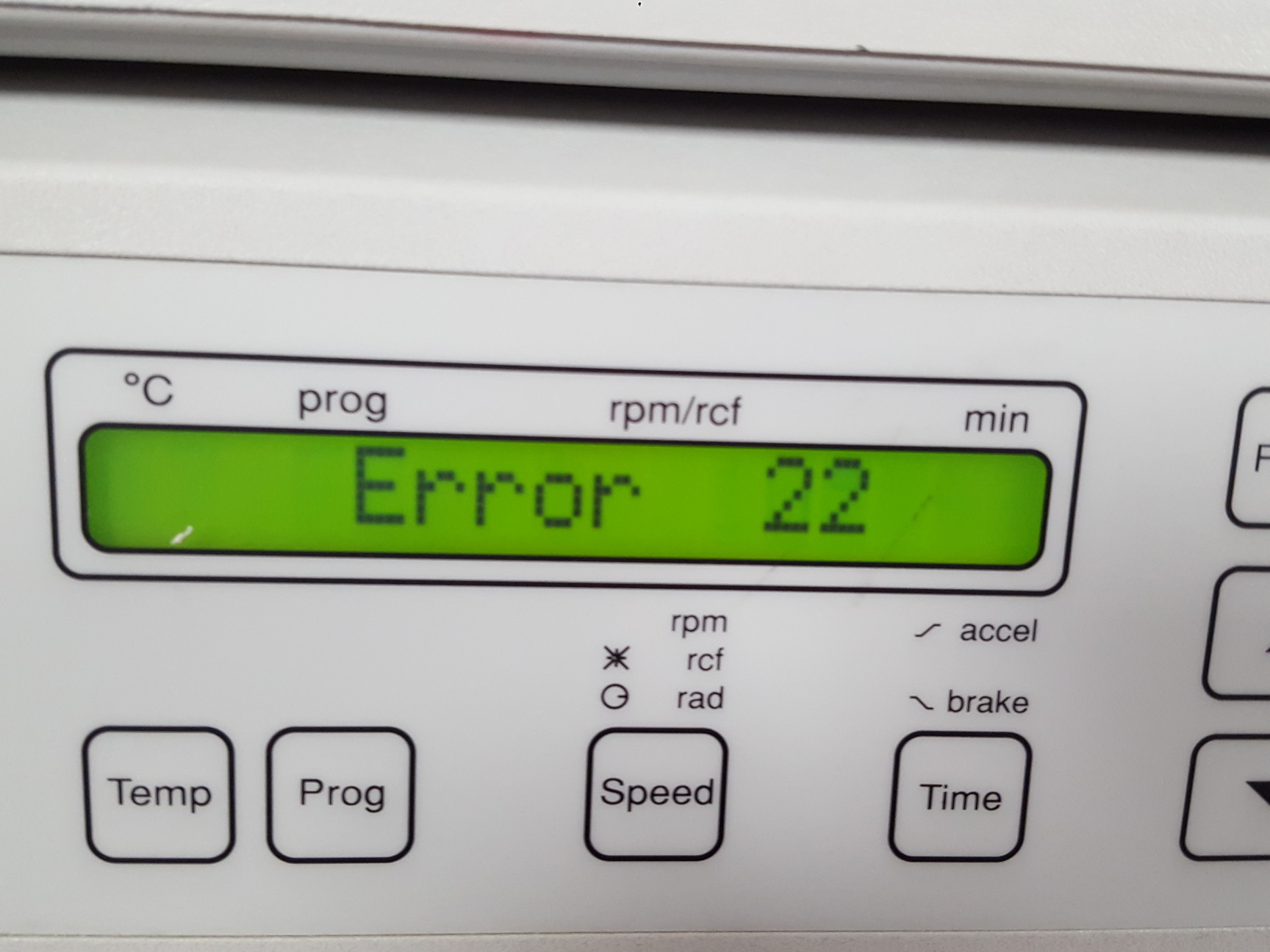 Image of Eppendorf 5810 R Benchtop Centrifuge + A-4-81 Rotor Lab