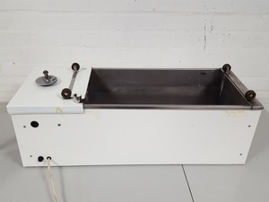 Thumbnail image of Mickle Laboratory Lab Large Heating Shaking Water Bath