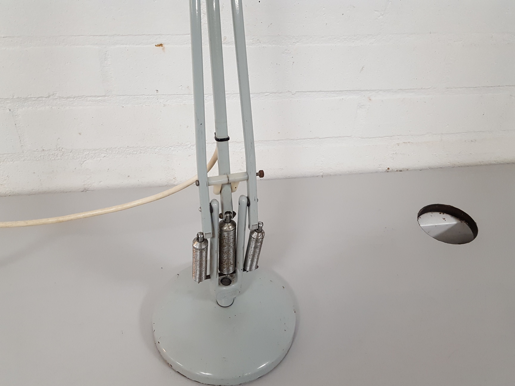 Image of Anglepoise Vertical-Arm Flexible Office Desk Lamp Upcycle