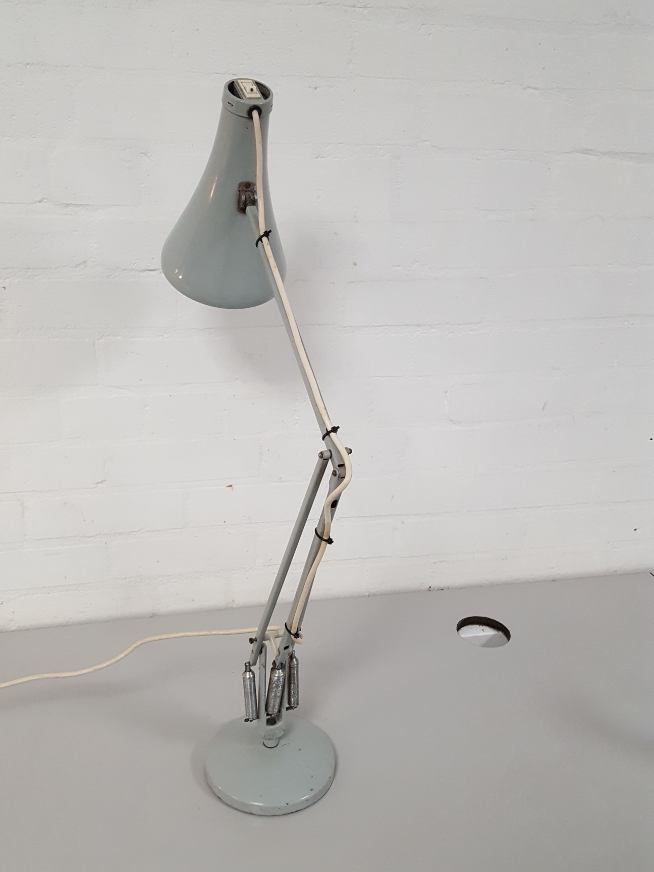 Image of Anglepoise Vertical-Arm Flexible Office Desk Lamp Upcycle